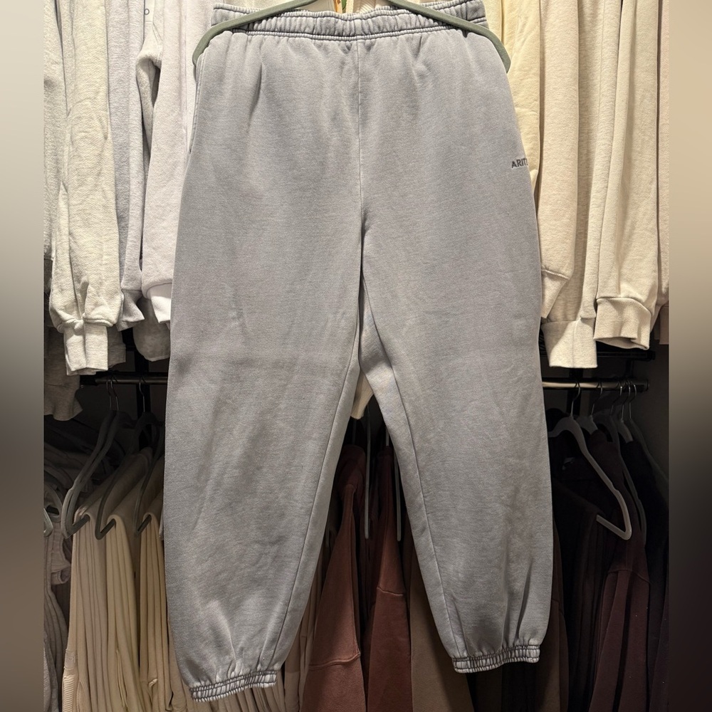 Aritzia Mega Sweatpants